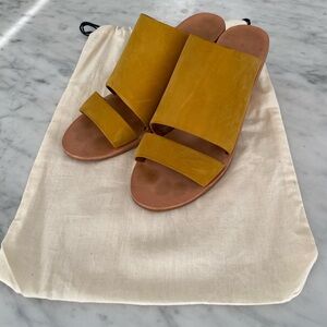 Ceri Hoover Leather Slide Sandals - Mustard